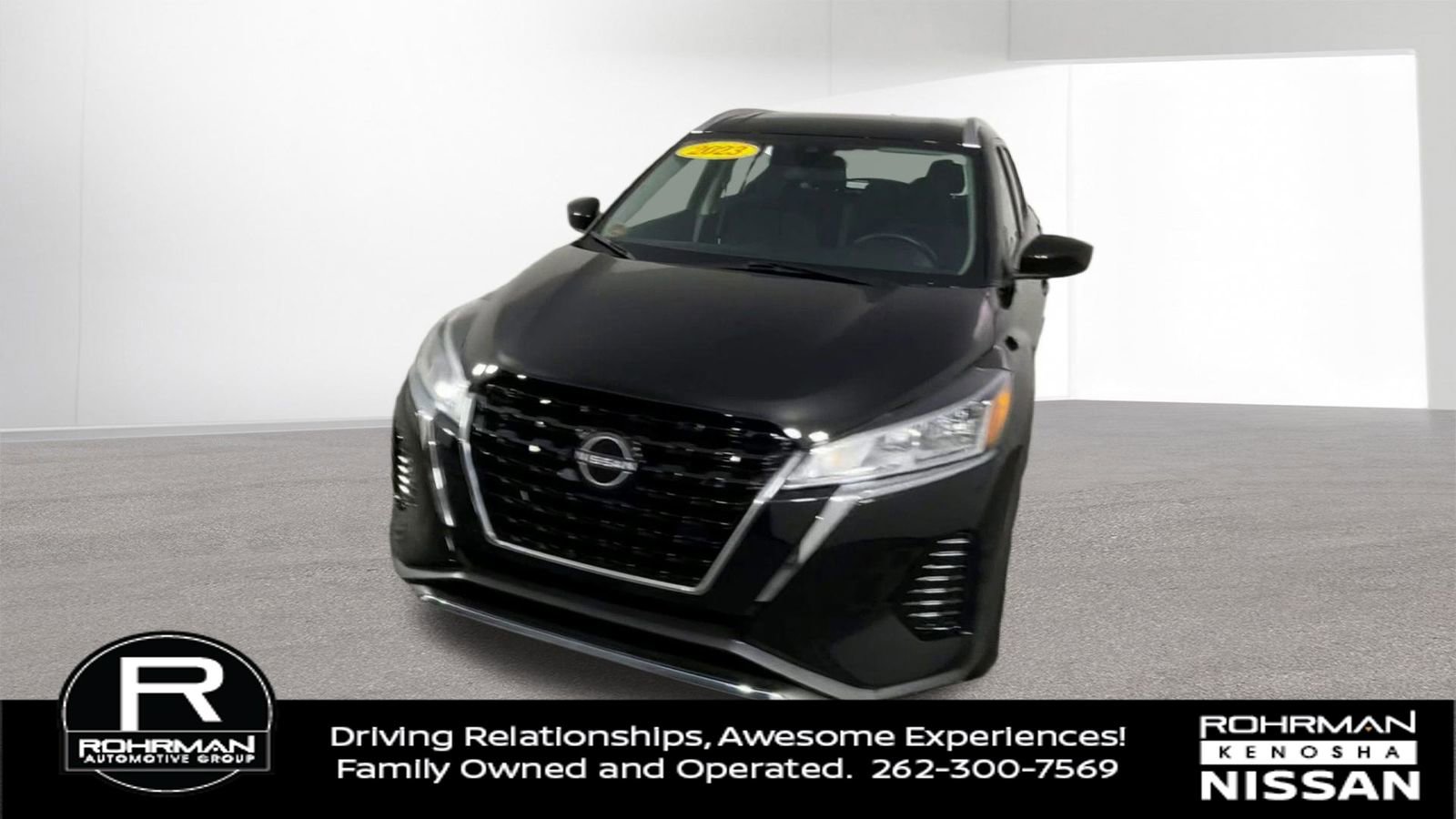 Used 2021 Nissan Kicks SV image 3