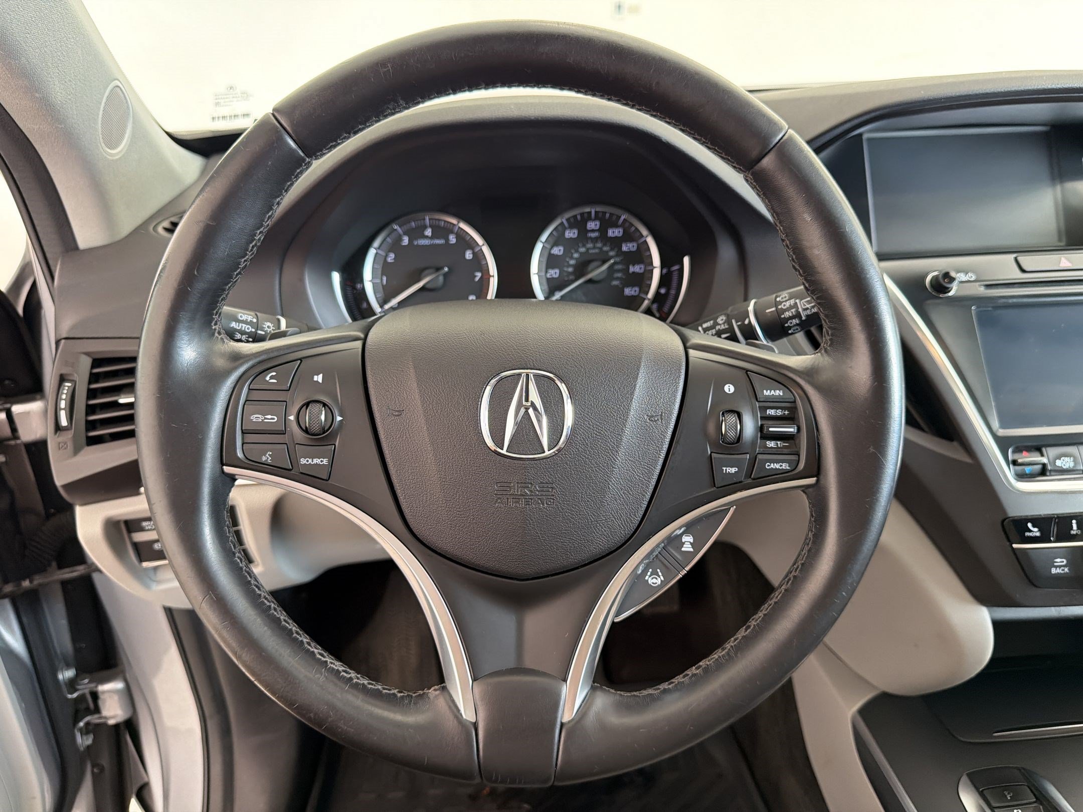 Used 2019 Acura MDX FWD image 11