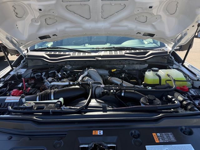 Used 2022 Ford F550 4x4 Crew Cab Super Duty image 42