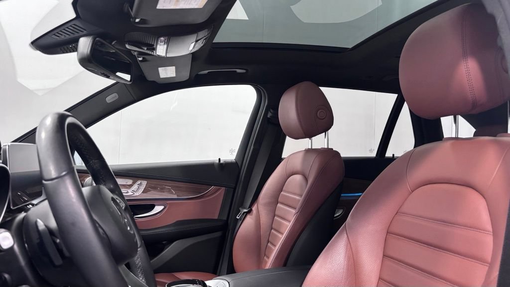 Used 2017 Mercedes-Benz GLC 300 4MATIC image 12