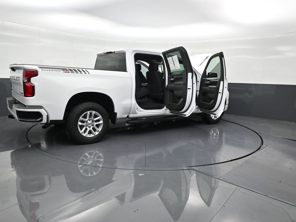 Used 2024 Chevrolet Silverado 1500 RST image 31