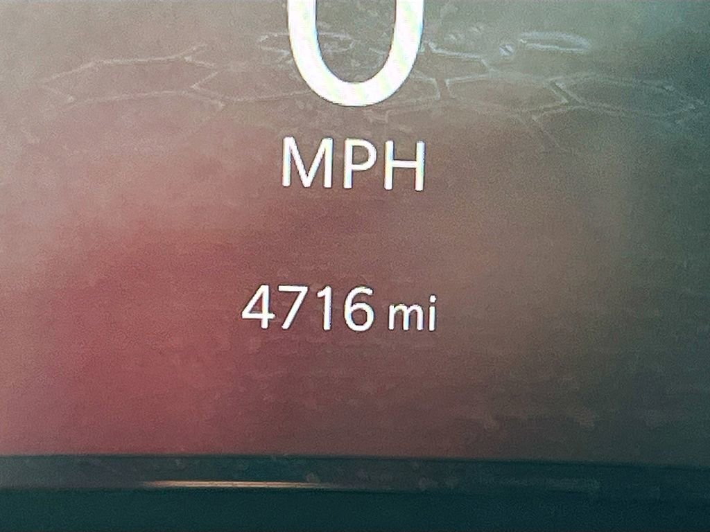 Used 2023 Jeep Compass Limited AWD/4WD image 12