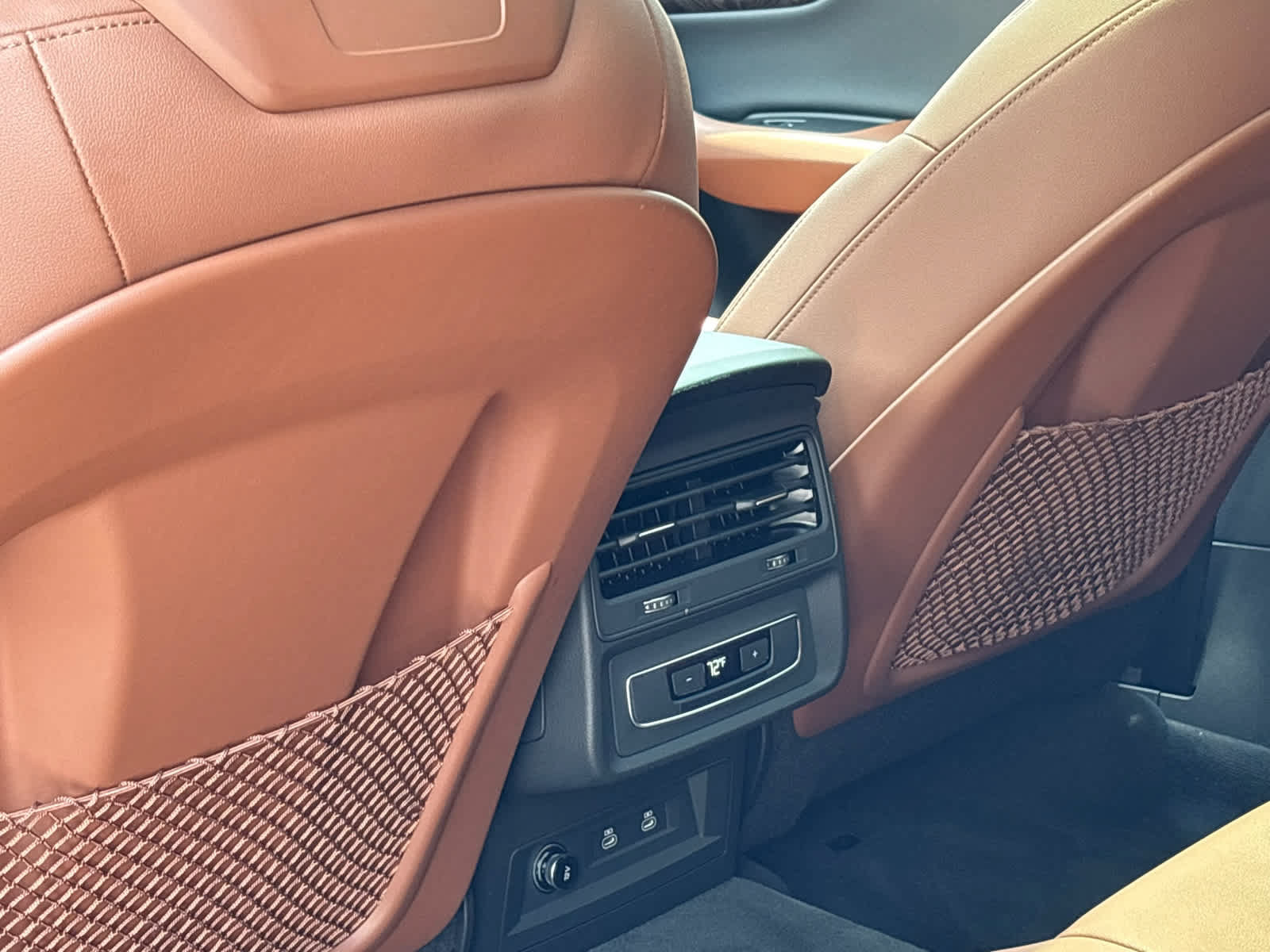 Used 2022 Audi Q8 Premium AWD/4WD image 29