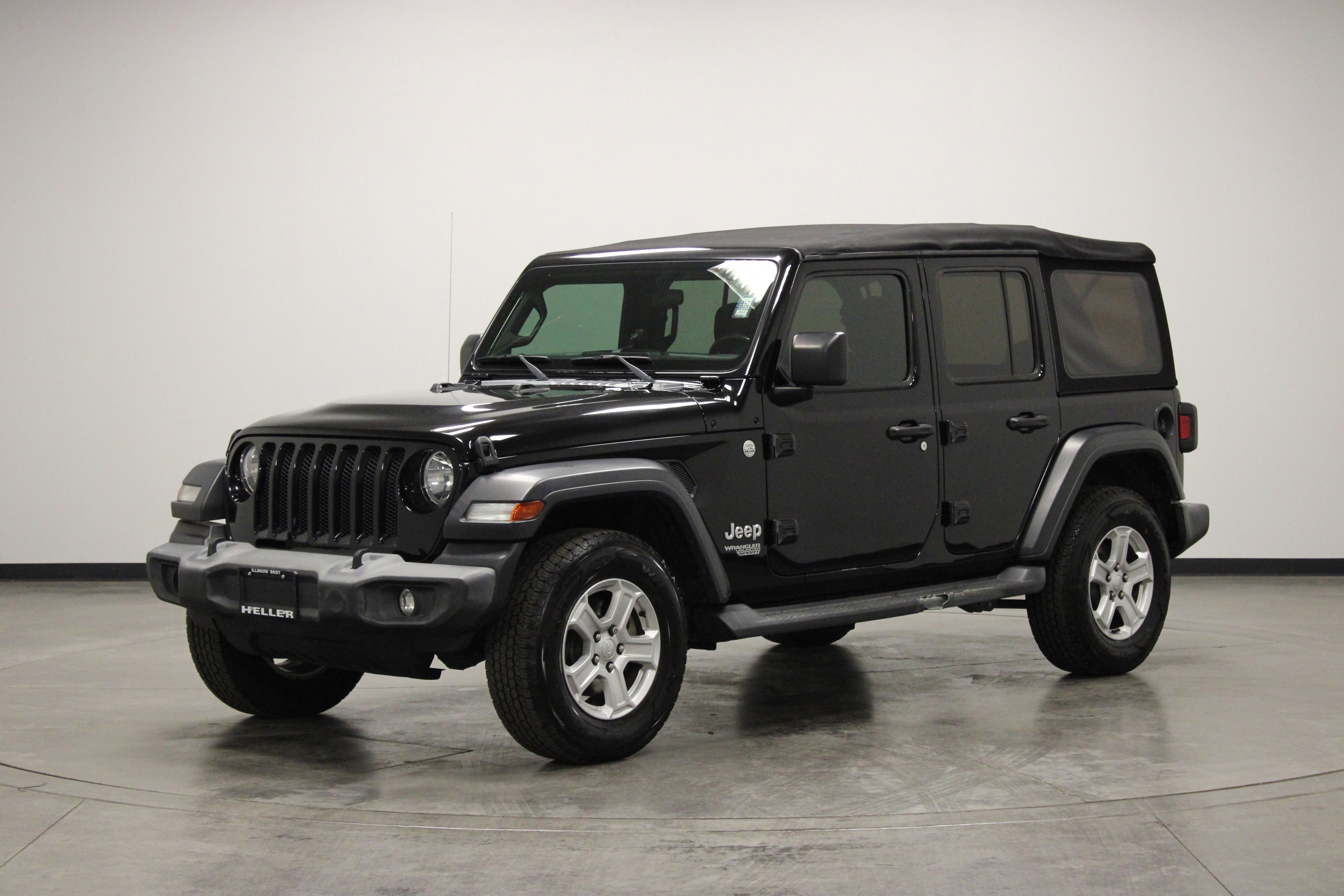 Used 2018 Jeep Wrangler Unlimited Sport S AWD/4WD image 4