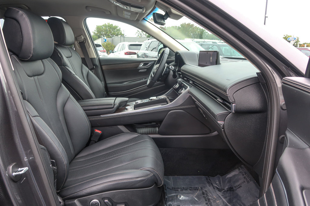 Used 2023 Genesis GV80 2.5T AWD/4WD image 18