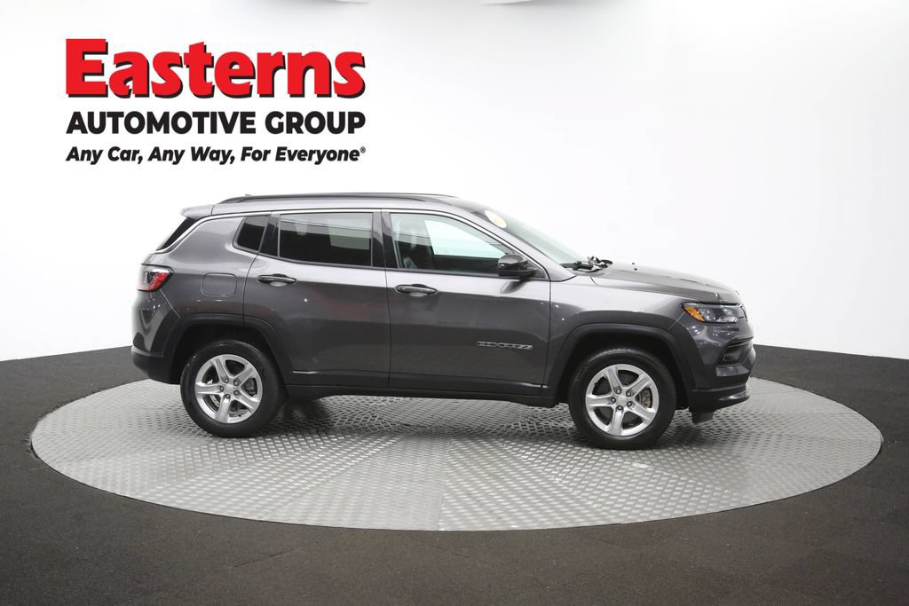 Used 2024 Jeep Compass Latitude AWD/4WD image 44