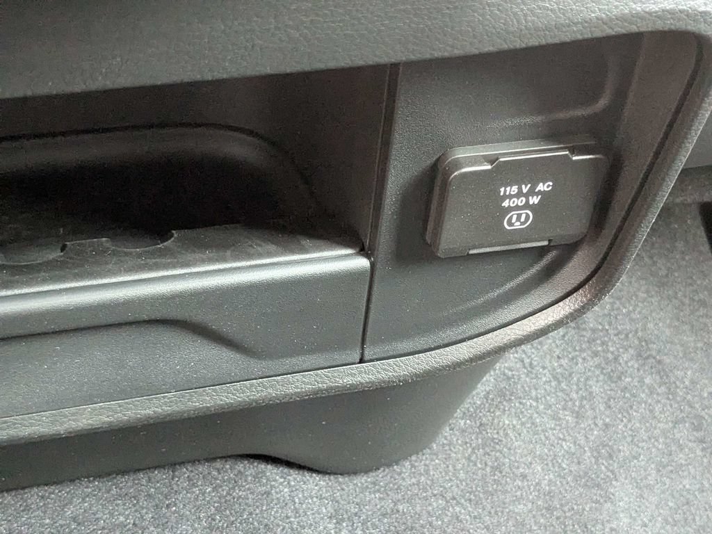 New 2026 RAM 3500 Tradesman AWD/4WD image 21