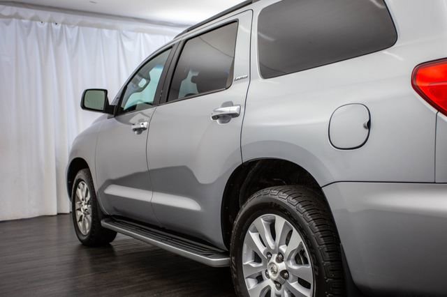 Used 2014 Toyota Sequoia Limited image 34