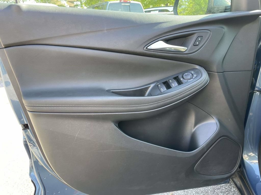 Used 2024 Buick Encore GX Preferred FWD image 16