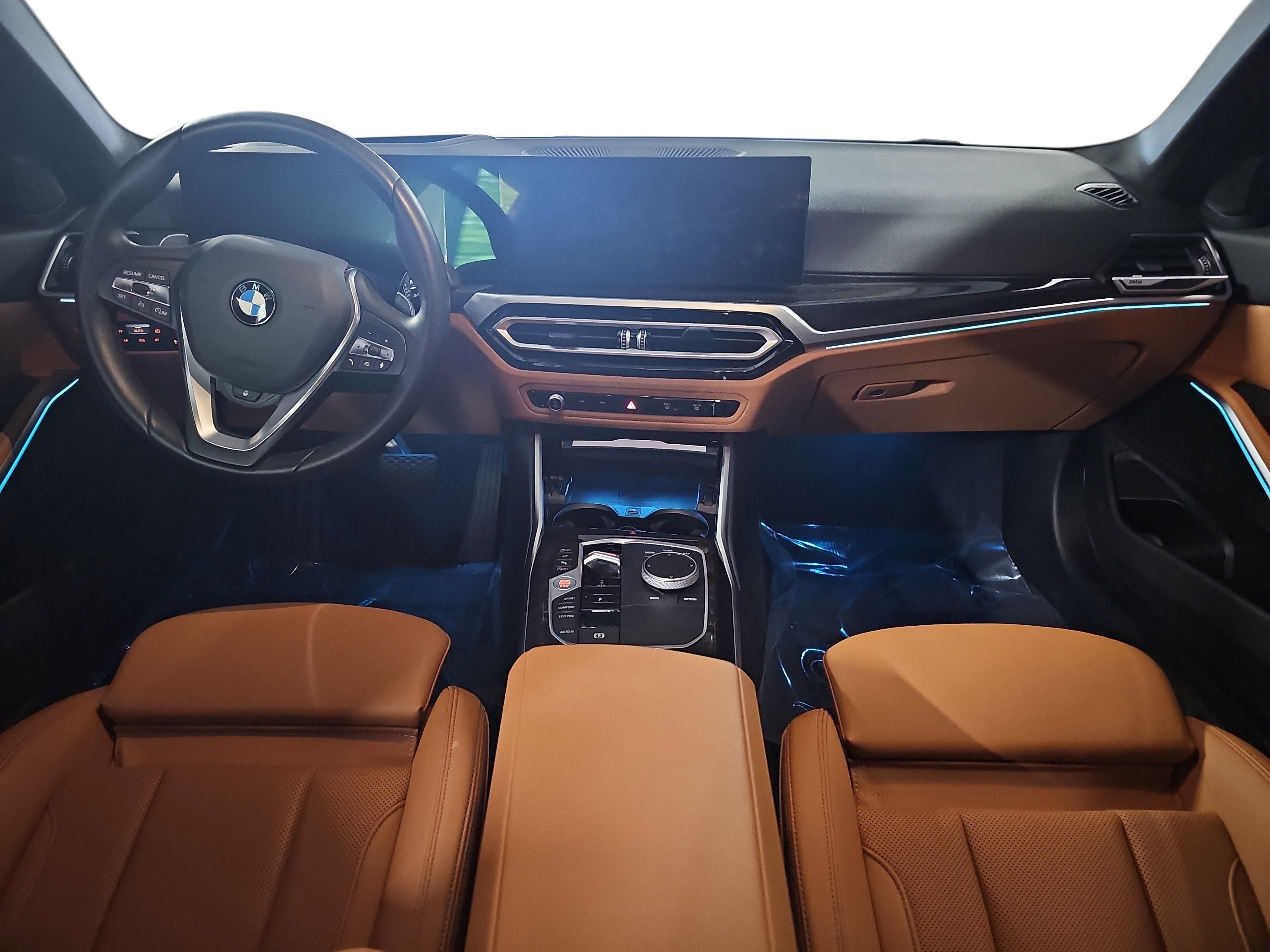 Certified 2023 BMW 330i Sedan w/ Premium Package image 10