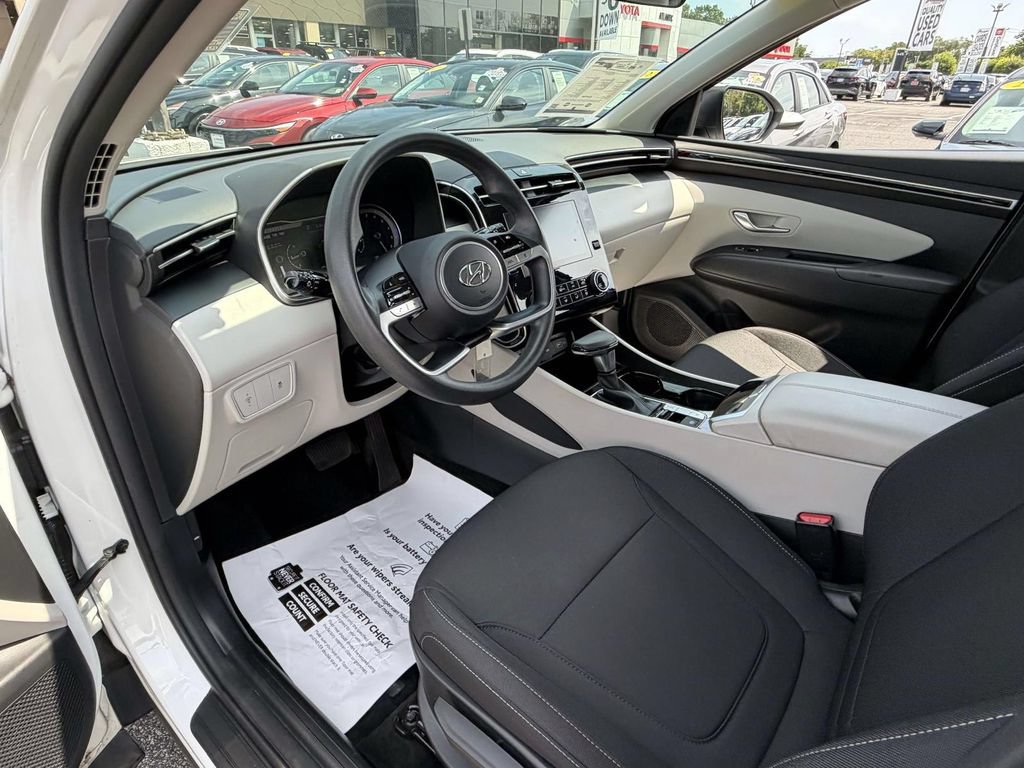 Certified 2024 Hyundai Tucson SE AWD/4WD image 8