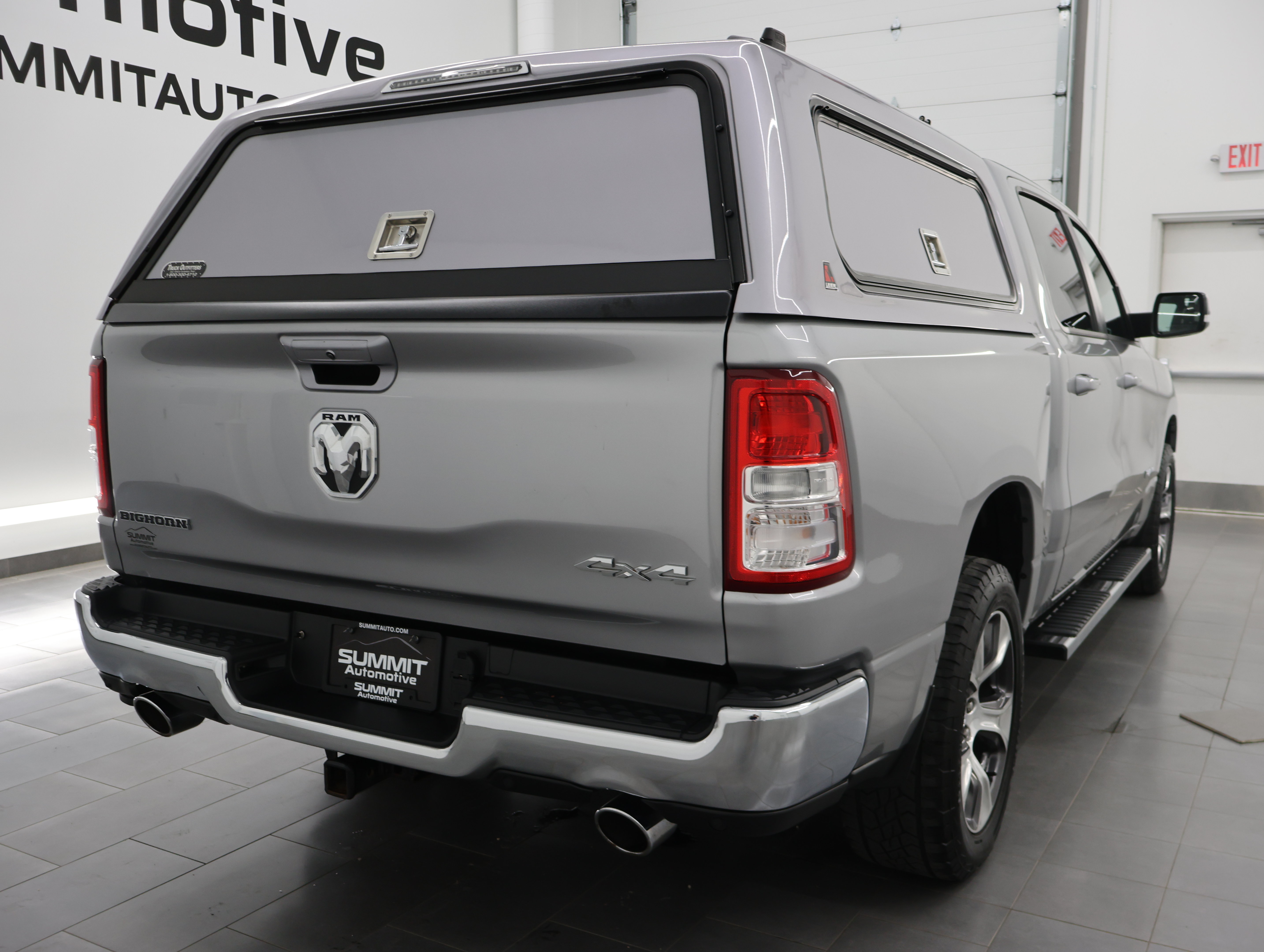 Used 2022 RAM 1500 Big Horn AWD/4WD image 4