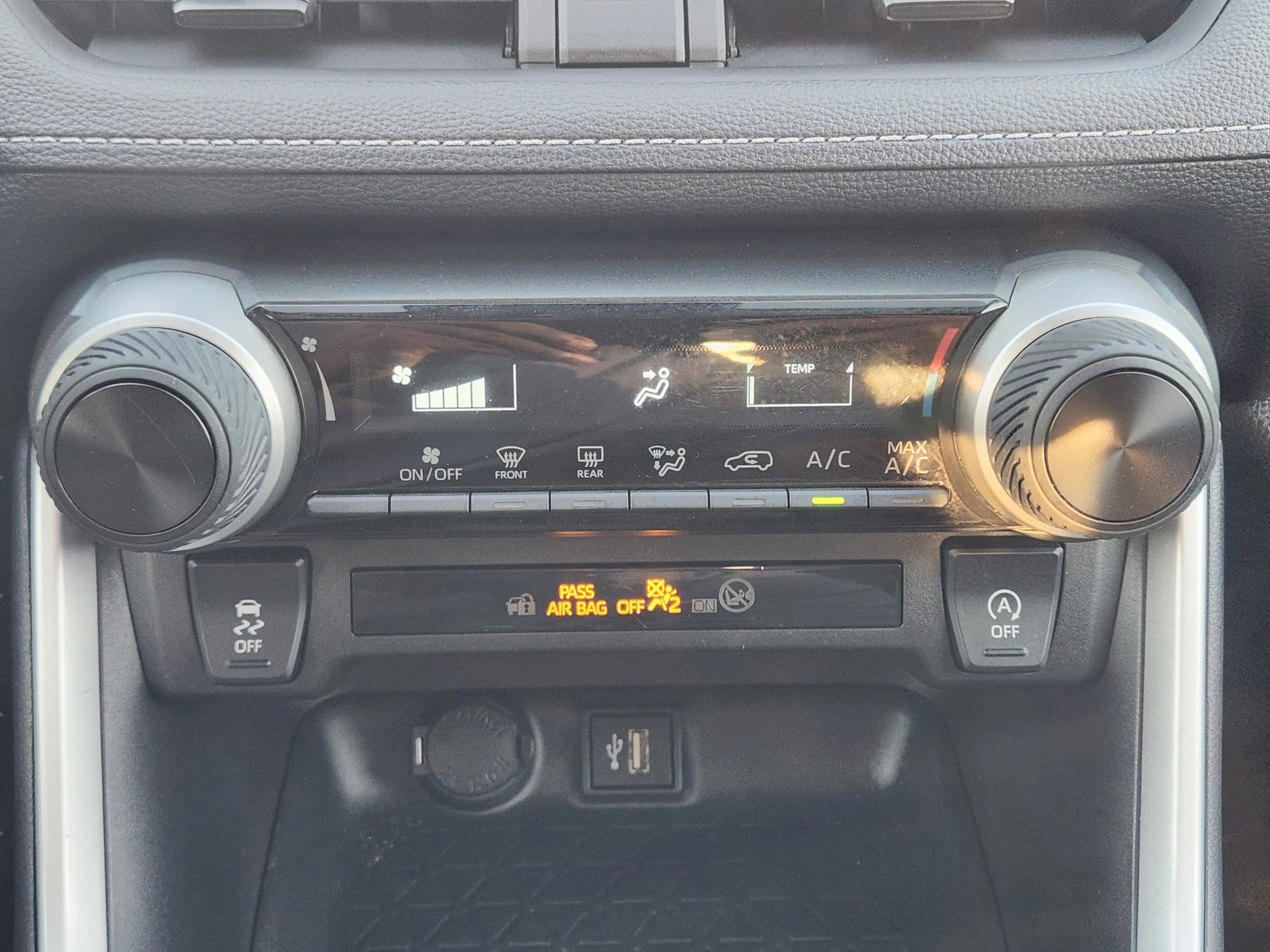 Used 2025 Toyota RAV4 LE image 15