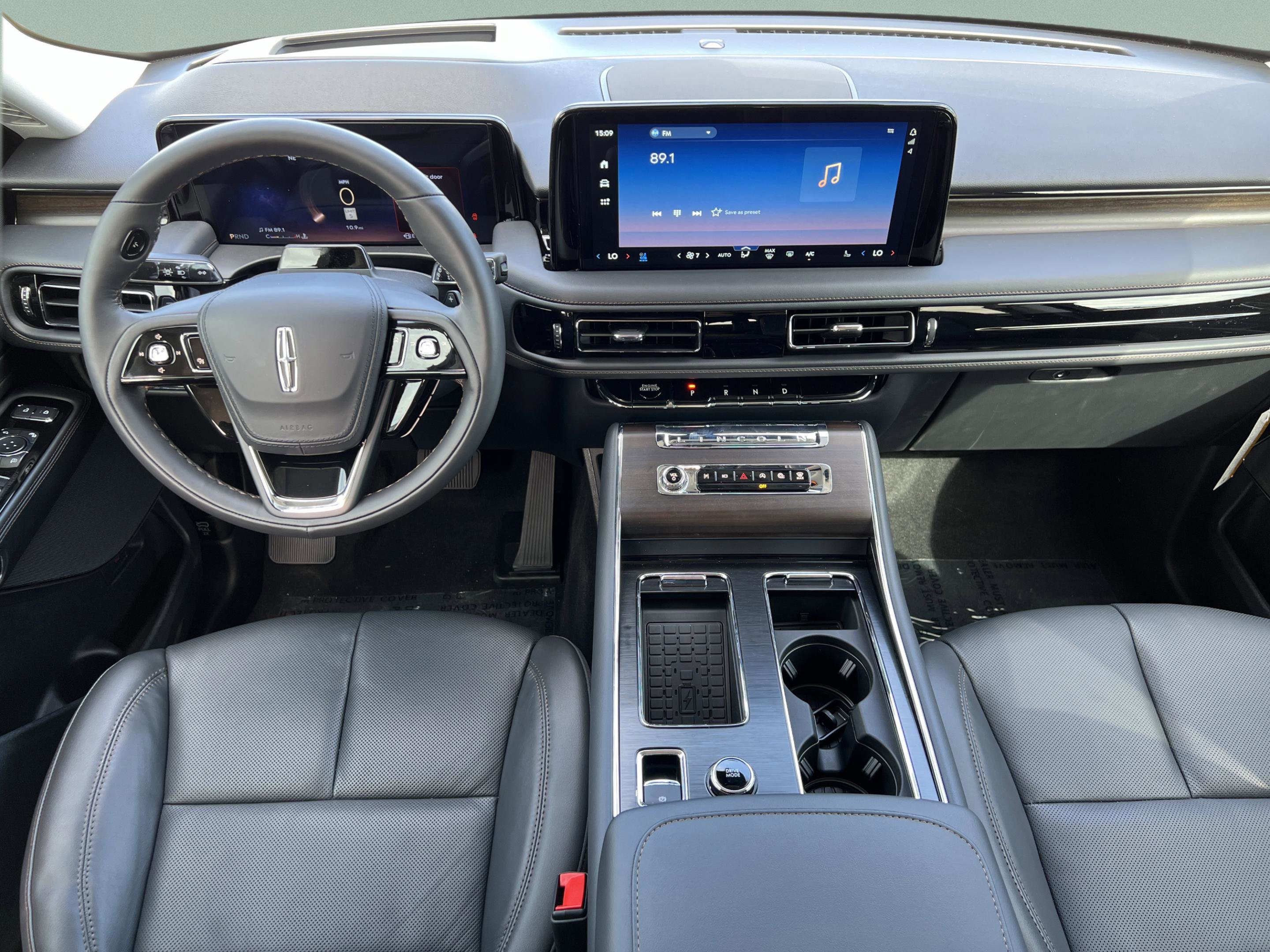 New 2025 Lincoln Aviator Reserve RWD image 10