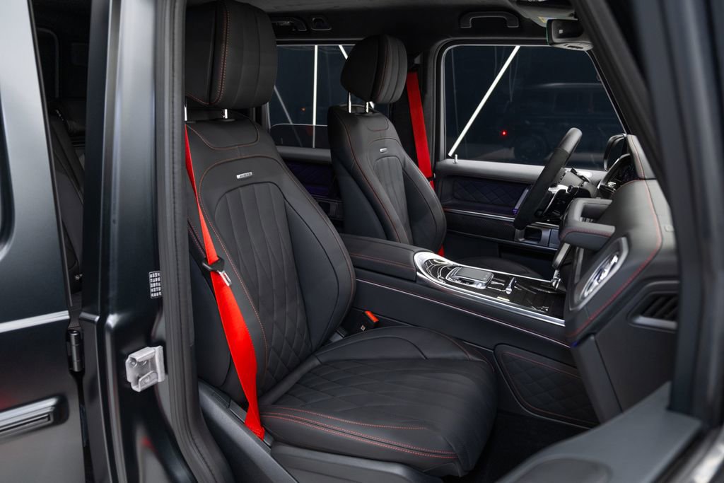 Used 2025 Mercedes-Benz G 63 AMG 4MATIC image 26