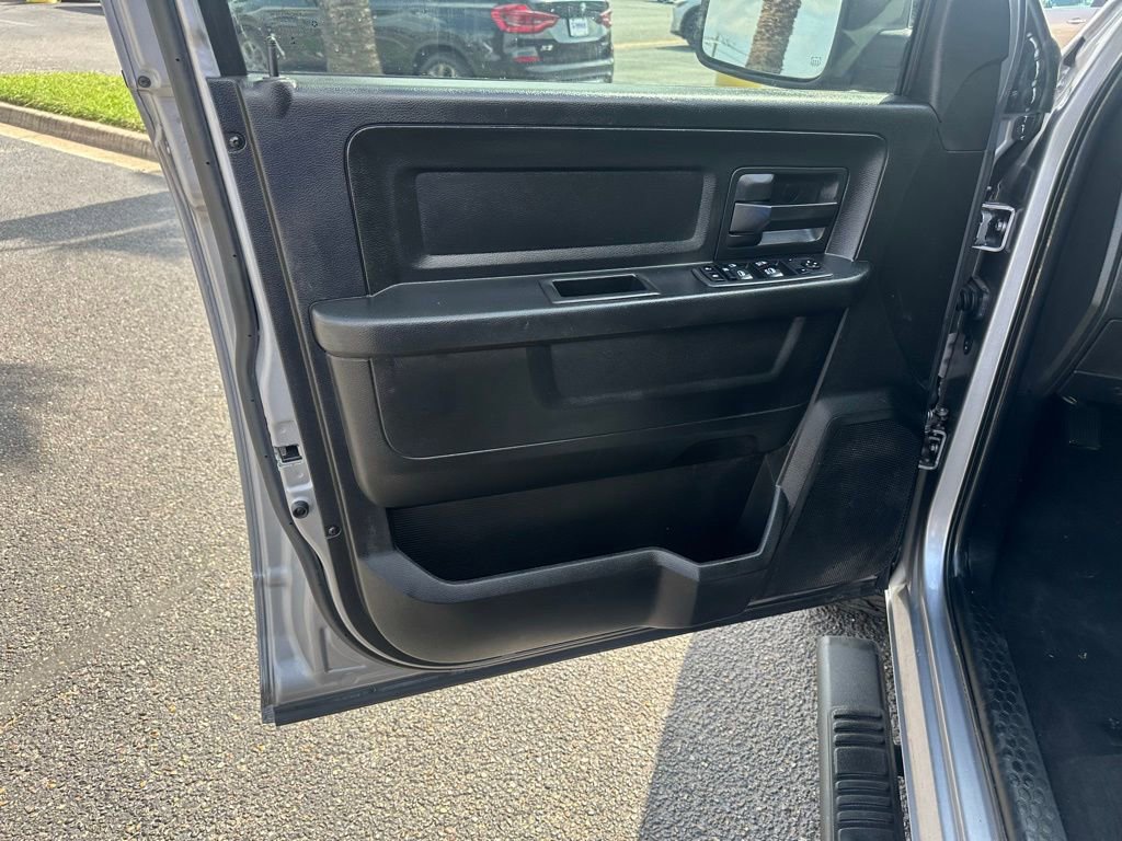 Used 2019 RAM 1500 Tradesman w/ Tradesman SXT Package image 10