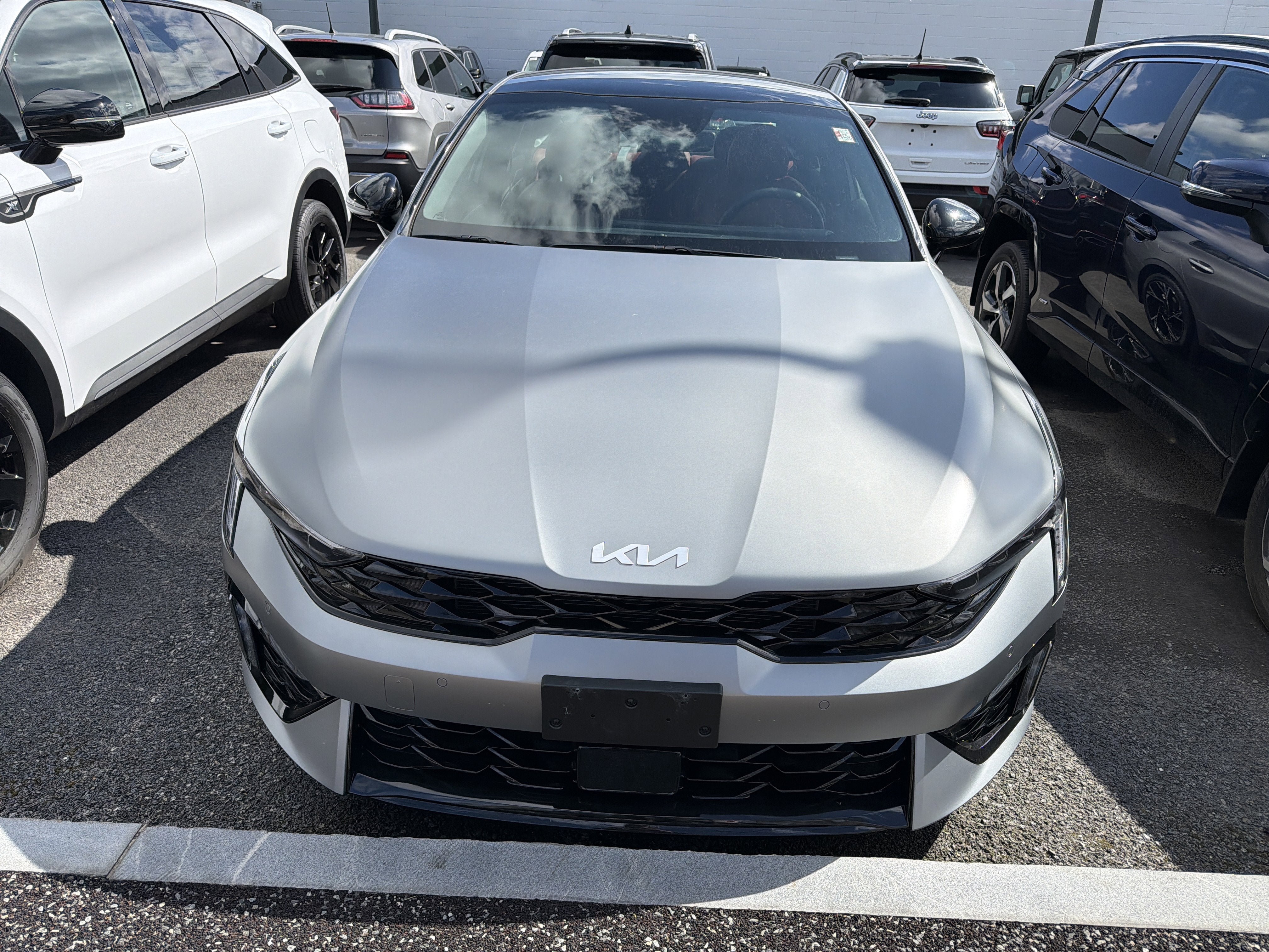 Used 2025 Kia K5 GT-Line w/ GT-Line Premium Package FWD image 3