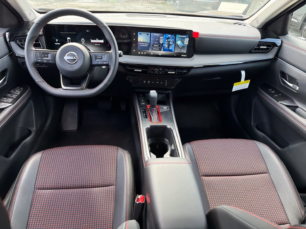 New 2026 Nissan Kicks SR FWD image 15