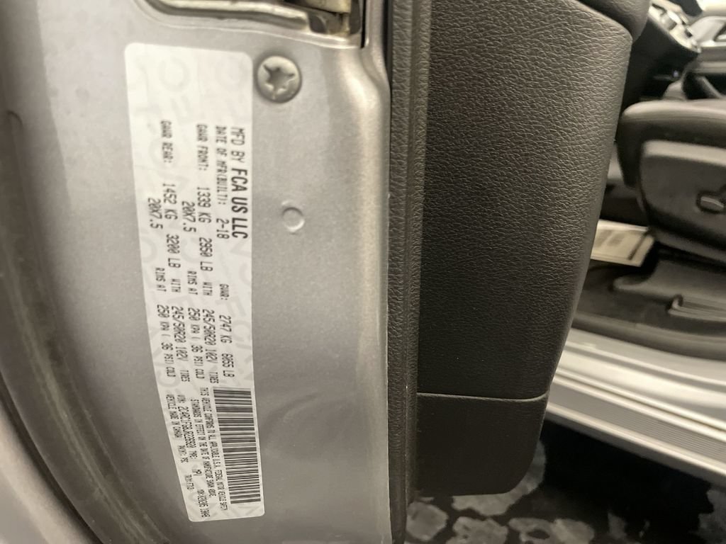 Used 2018 Chrysler Pacifica Touring Plus w/ S Appearance Package FWD image 26