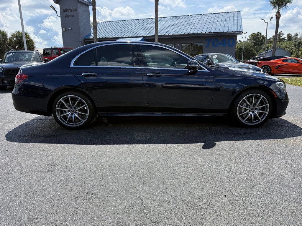 Used 2022 Mercedes-Benz E 350 Sedan image 4