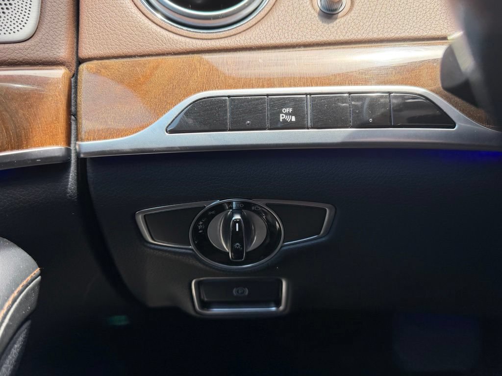 Used 2017 Mercedes-Benz S 550 4MATIC Sedan image 12
