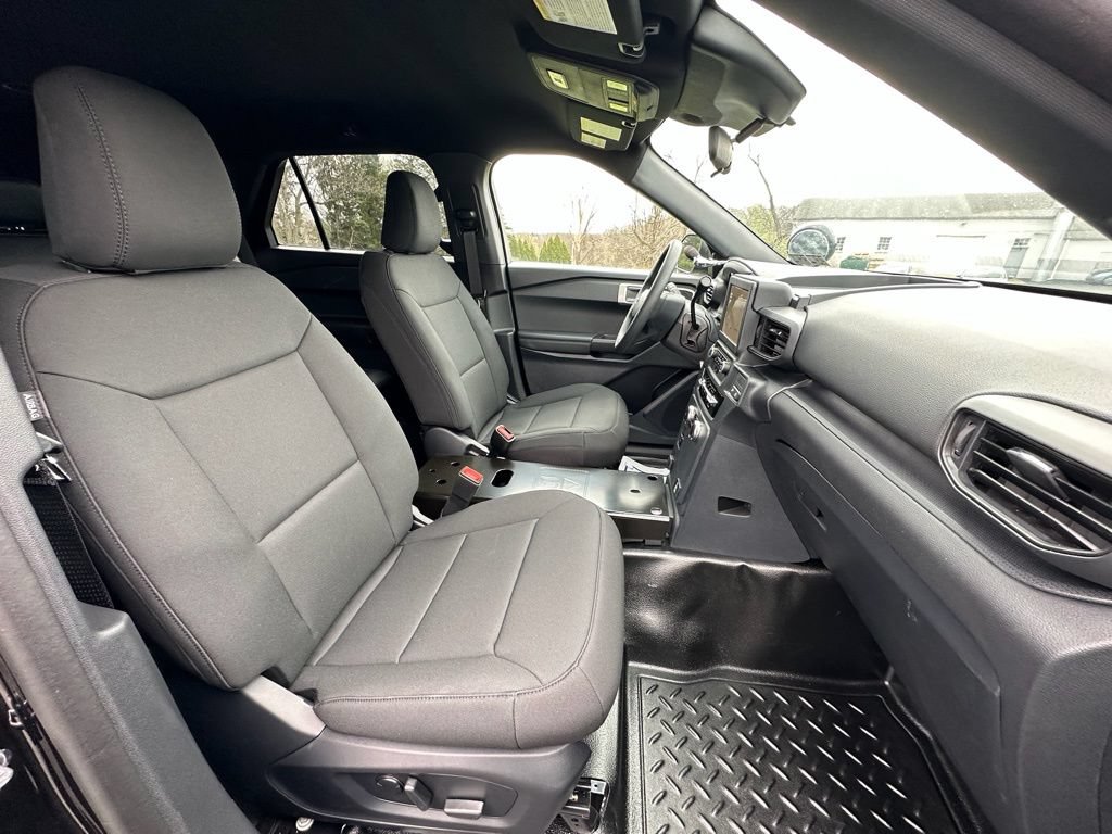 New 2025 Ford Explorer 4WD Police Interceptor image 19