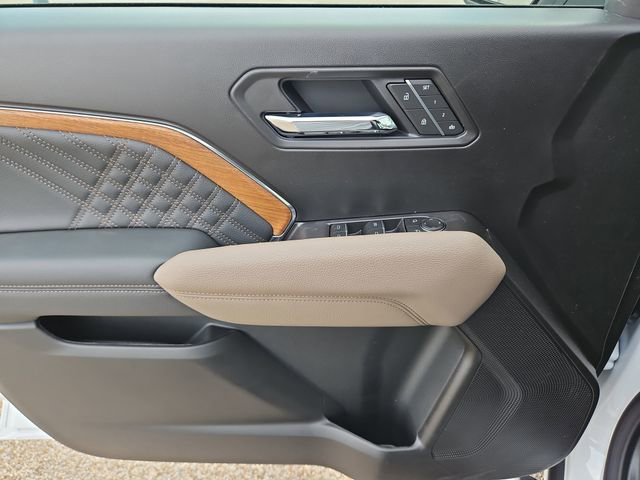 New 2026 GMC Canyon Denali image 11