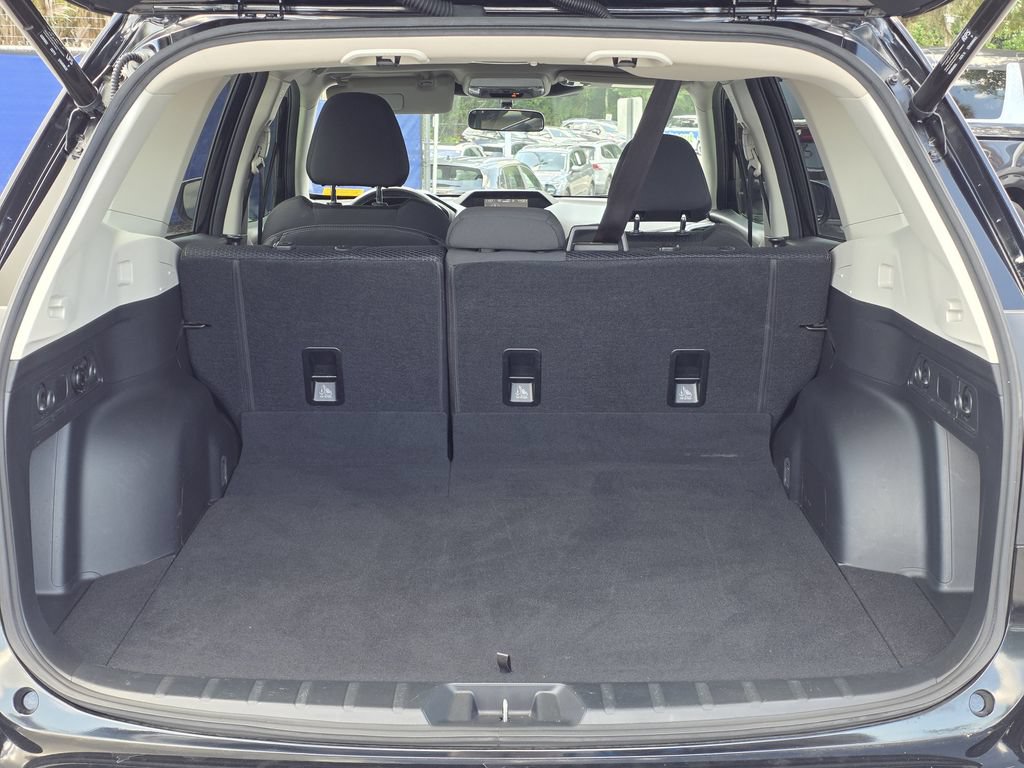 Used 2024 Subaru Forester Premium AWD/4WD image 9