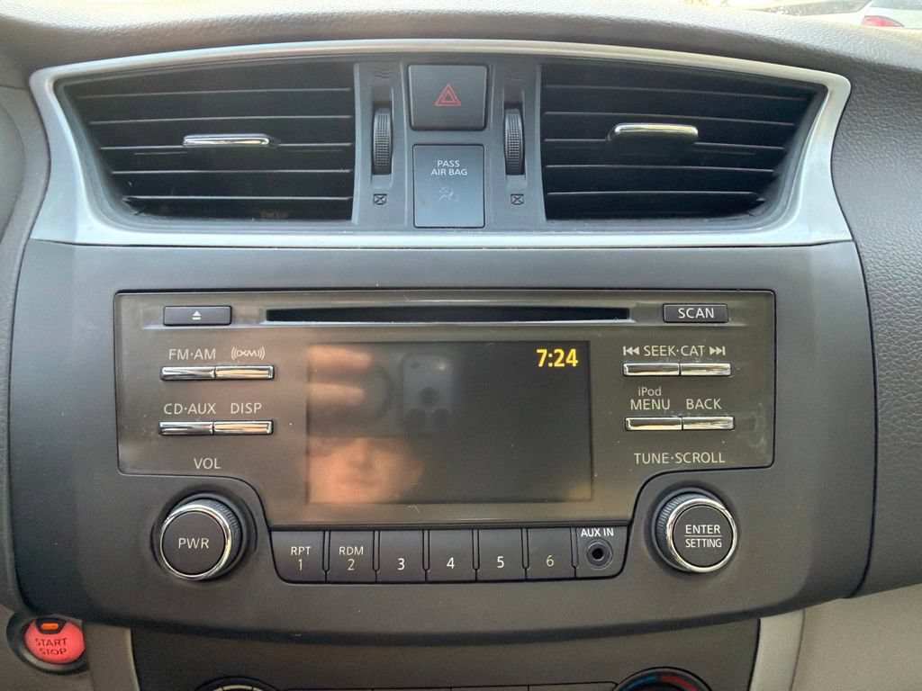 Used 2014 Nissan Sentra SV w/ SV Driver Package FWD image 10