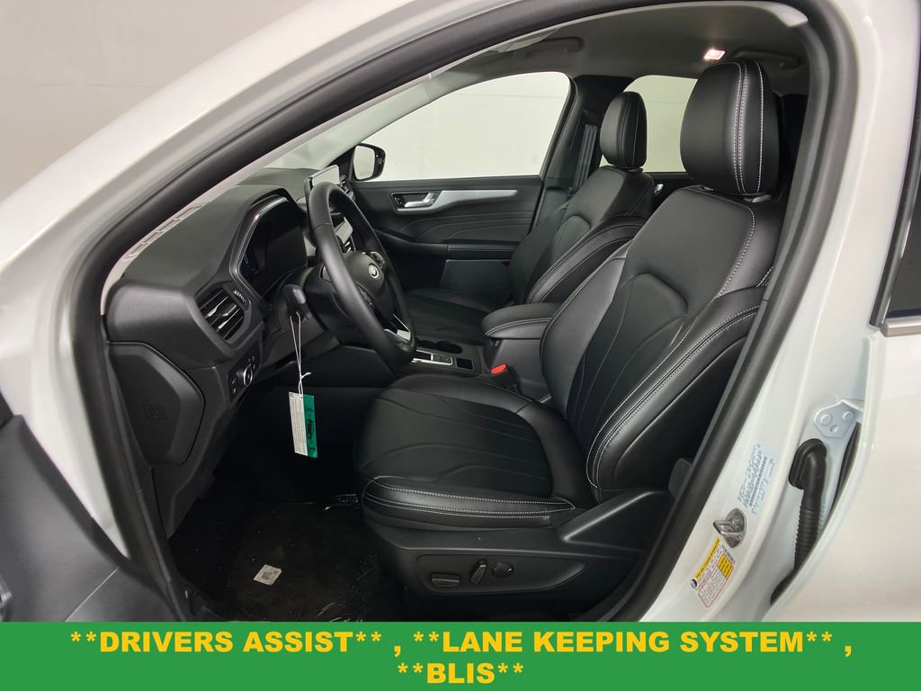 New 2026 Ford Escape SE w/ PHEV Premium Package FWD image 27