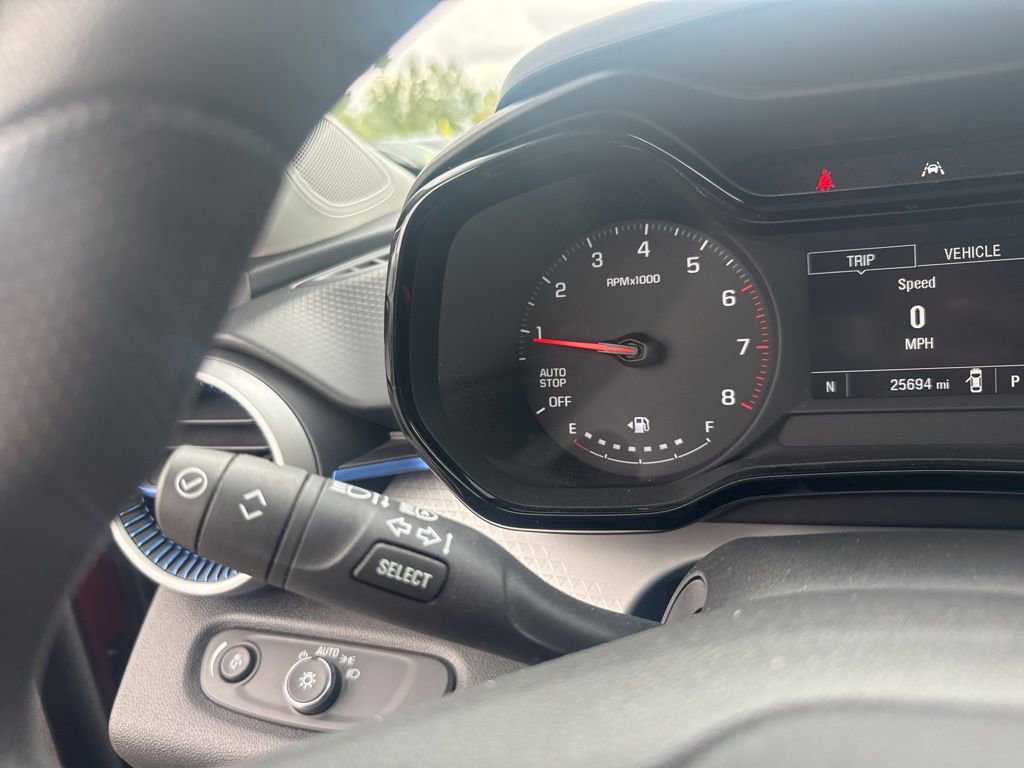 Used 2025 Chevrolet Trax LS image 31