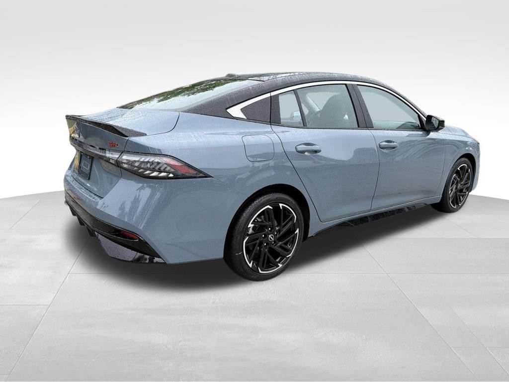 New 2026 Nissan Sentra SR w/ Floor Mat Package FWD image 8