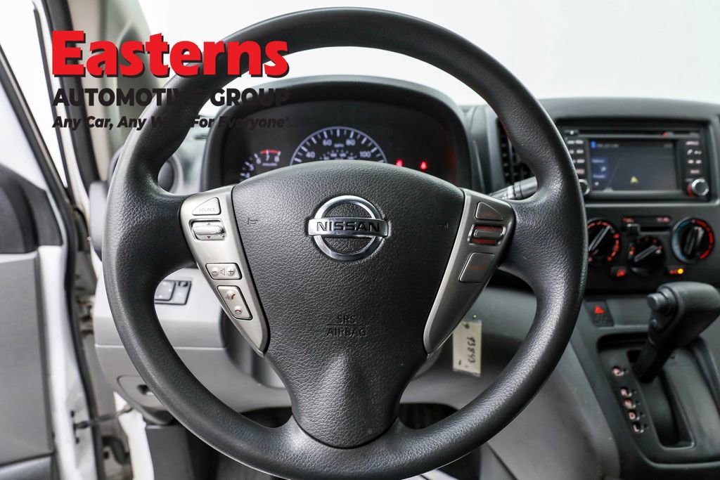 Used 2019 Nissan NV200 SV w/ Navigation Package image 10