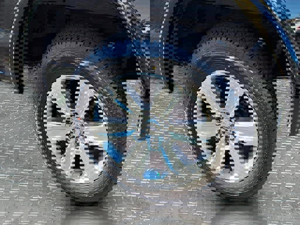 Used 2016 Ford F150 Platinum w/ Equipment Group 701A Luxury image 12