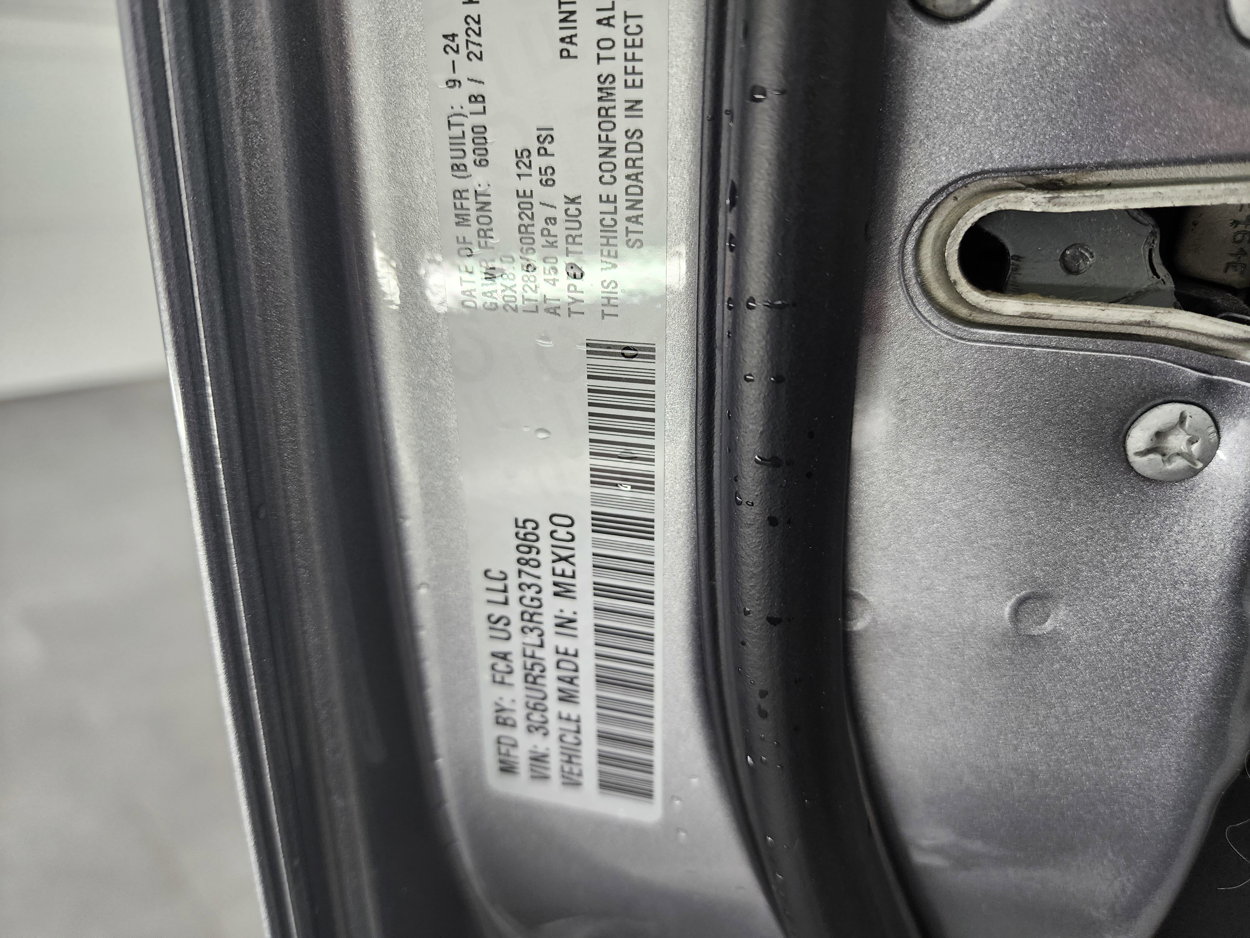 Used 2024 RAM 2500 Laramie w/ Night Edition image 60