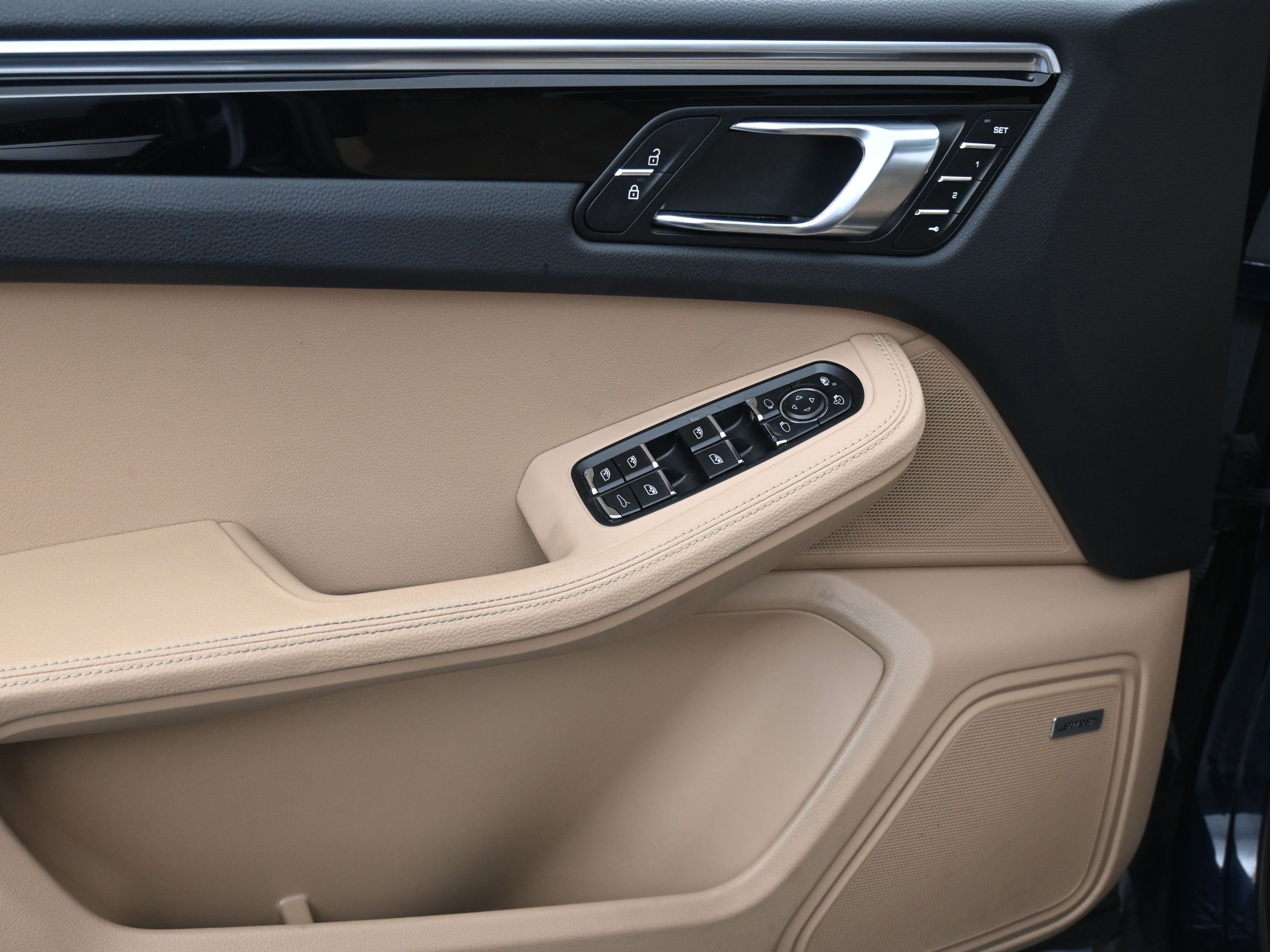 Used 2021 Porsche Macan S image 14