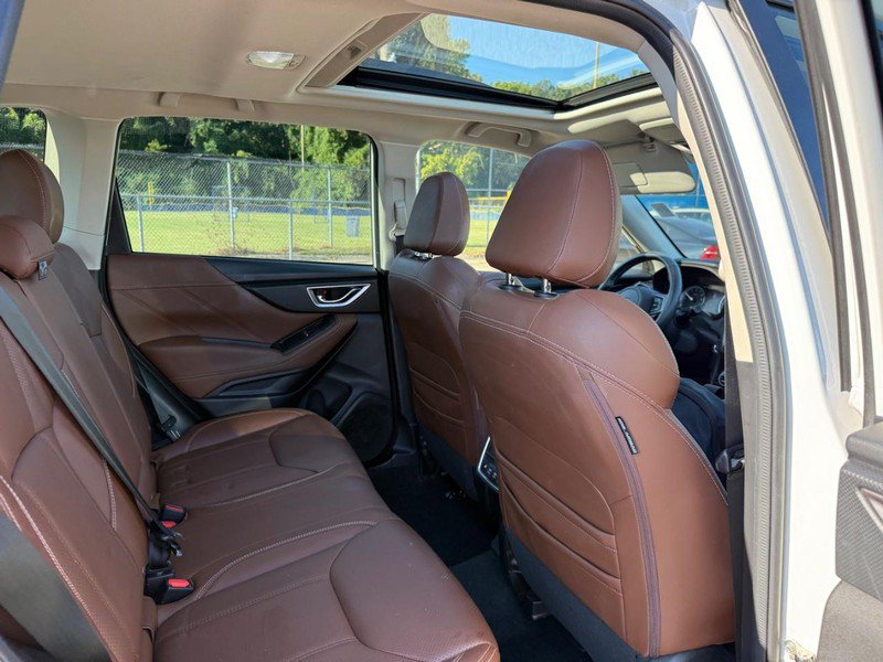 Used 2021 Subaru Forester Touring AWD/4WD image 12