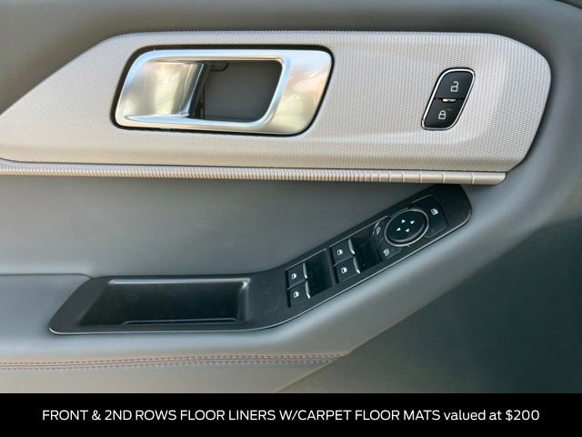 New 2026 Ford Explorer Active w/ Active Comfort Package image 11