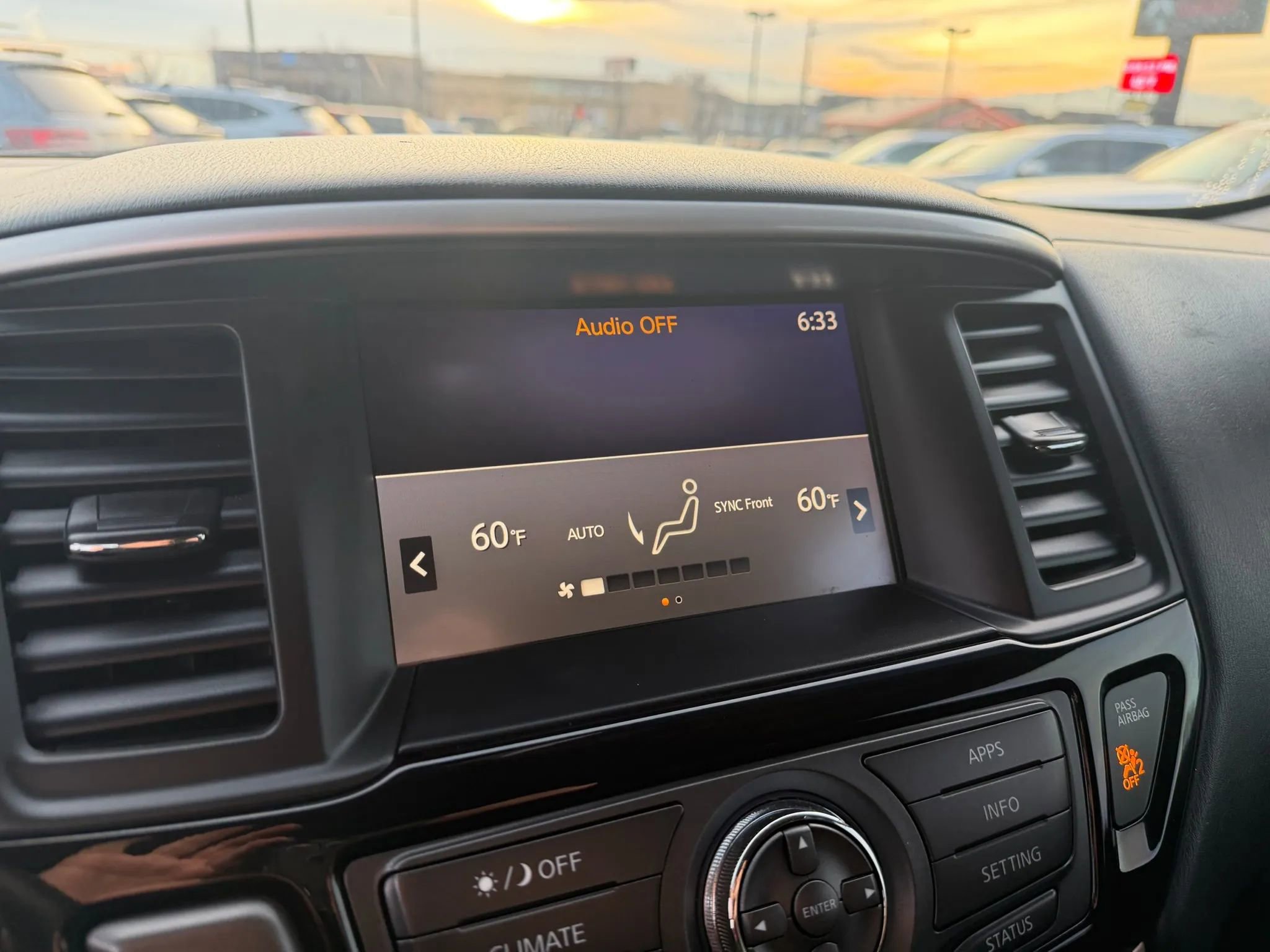 Used 2020 Nissan Pathfinder S image 15