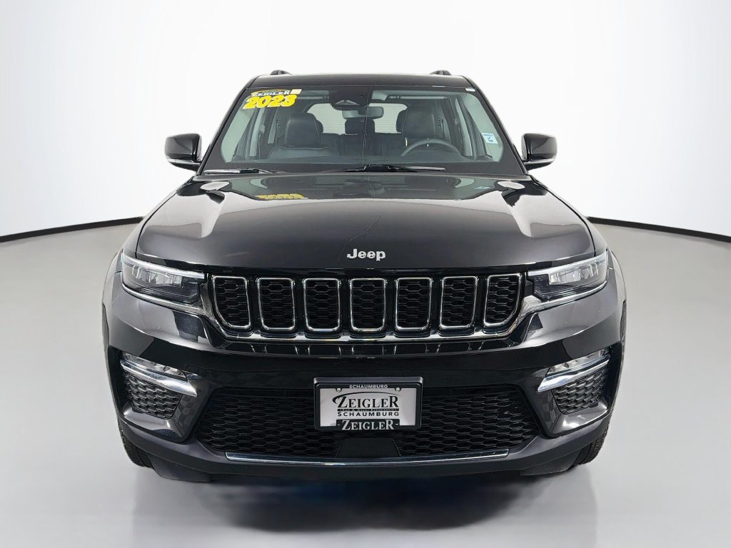 Used 2023 Jeep Grand Cherokee Limited AWD/4WD image 2