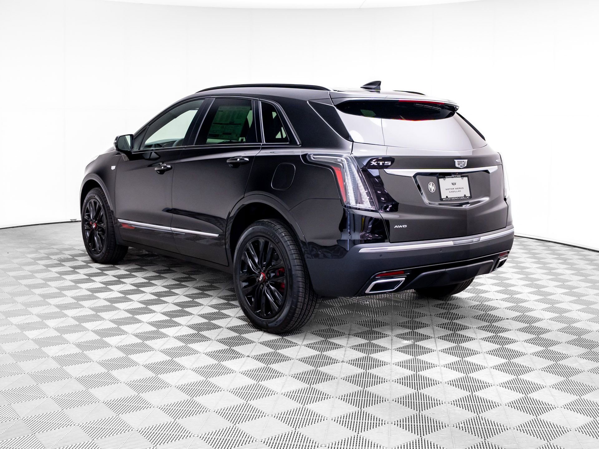 New 2026 Cadillac XT5 Sportv AWD/4WD video 3