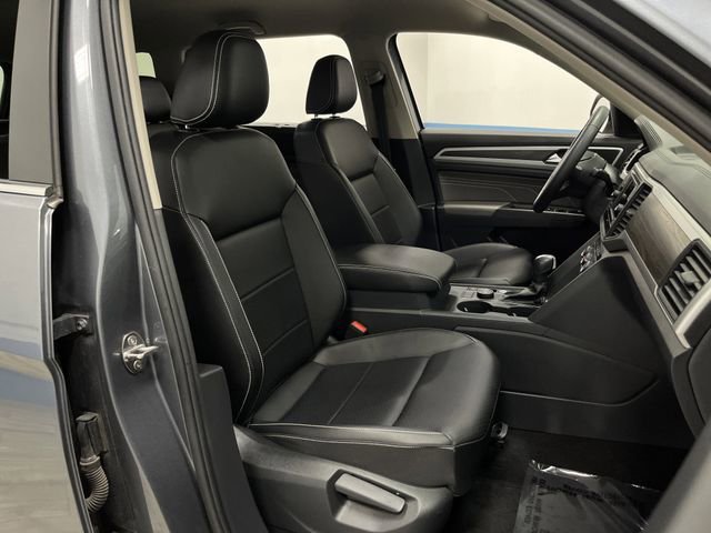Used 2023 Volkswagen Atlas SE image 28