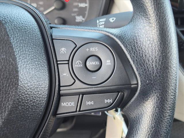 Certified 2025 Toyota Corolla LE FWD image 17