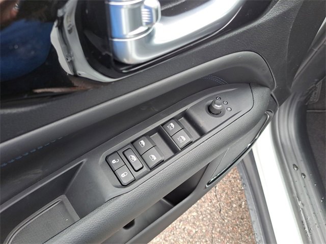 New 2026 Jeep Compass Latitude image 15