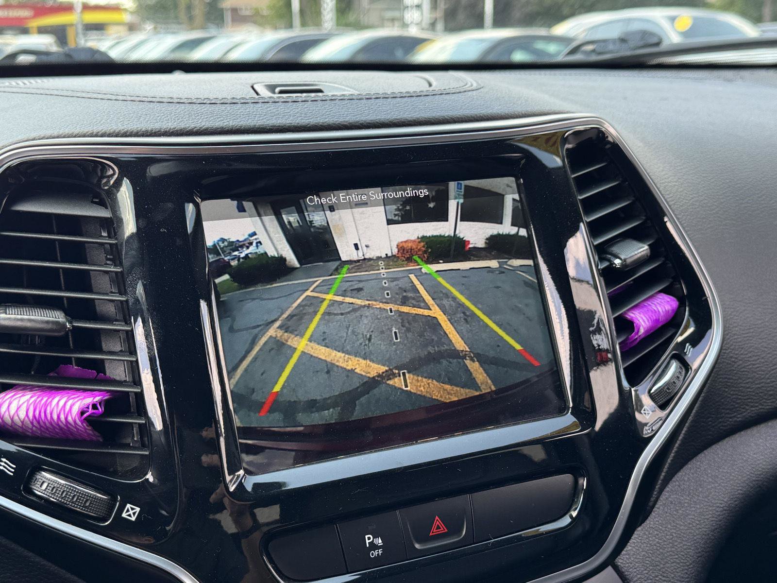 Used 2019 Jeep Cherokee High Altitude AWD/4WD image 26