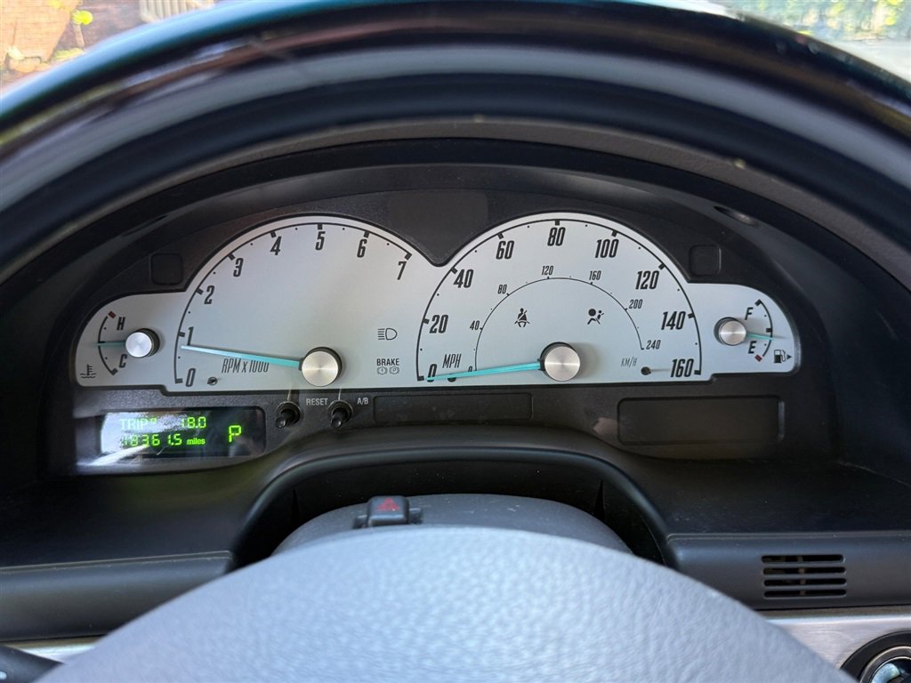 Used 2002 Ford Thunderbird RWD image 43