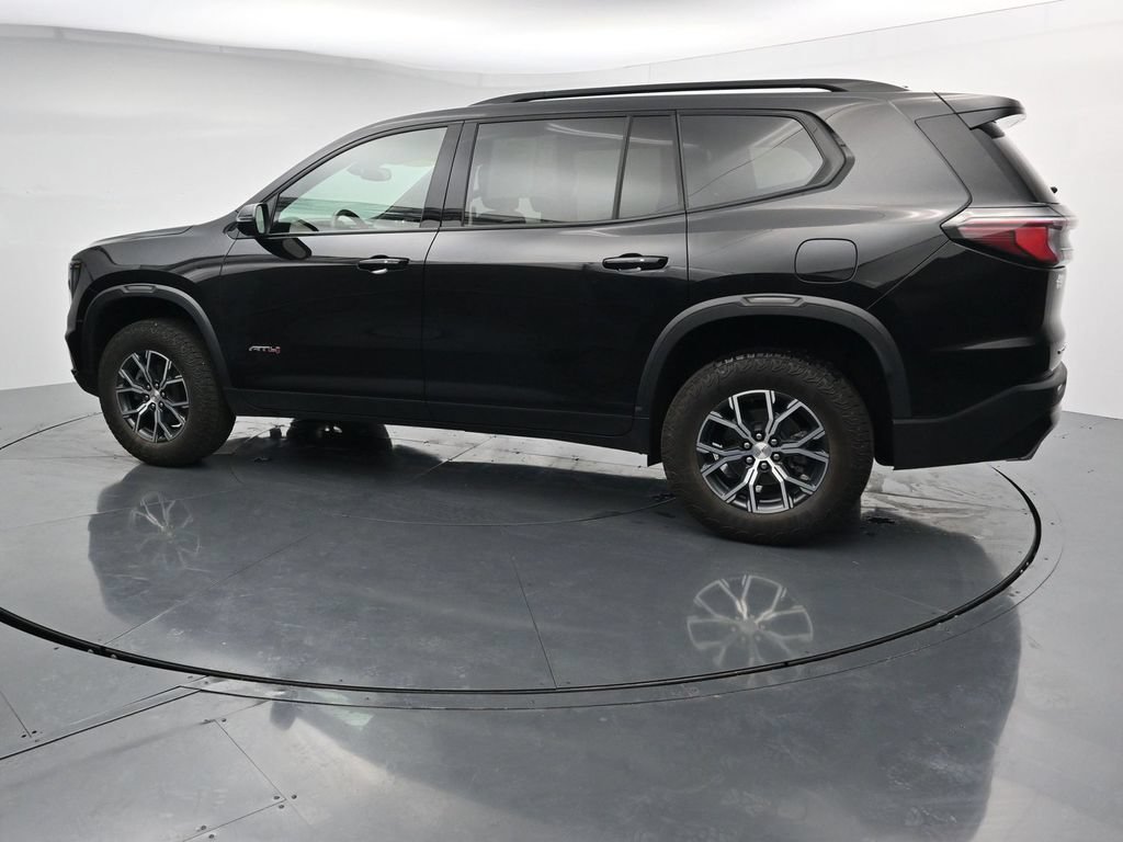 Used 2024 GMC Acadia AT4 w/ Luxury Package AWD/4WD image 5