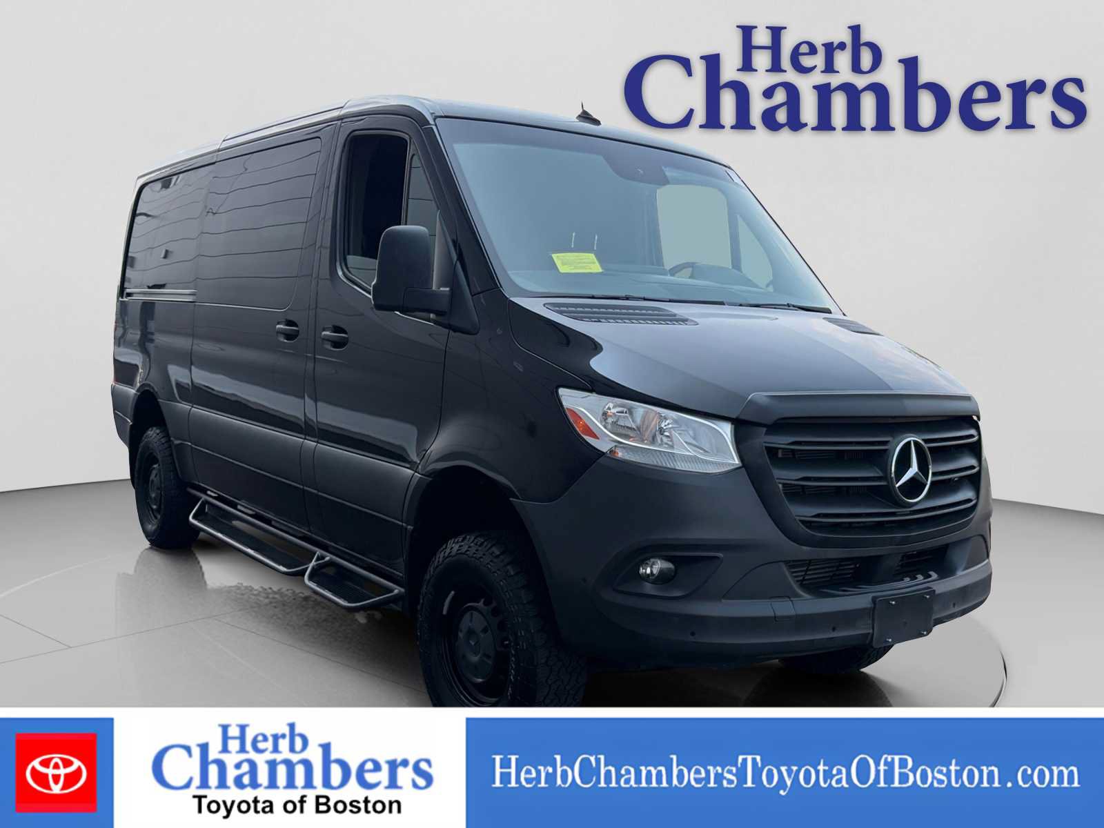 Used 2022 Mercedes-Benz Sprinter 2500 image 1