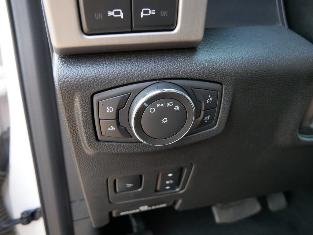Certified 2021 Ford F350 Platinum AWD/4WD image 18