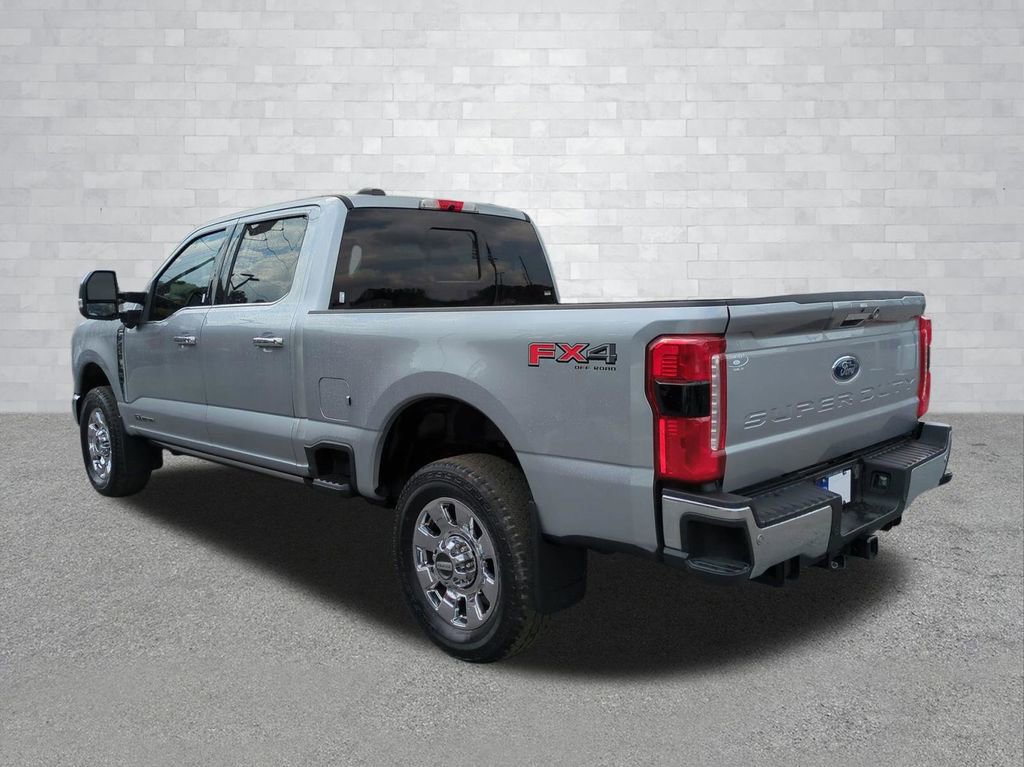 Used 2023 Ford F250 Lariat w/ Lariat Ultimate Package image 7